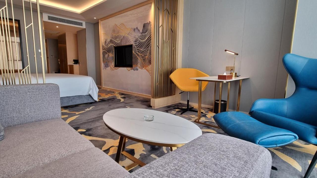 סיהאנוקוויל Won Majestic Hotel Cambodia מראה חיצוני תמונה
